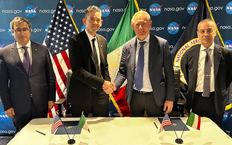 Italy and NASA have signed an agreement to cooperate on the development of the US-led lunar surface base, with Italy securing at least one seat on a future Artemis mission.