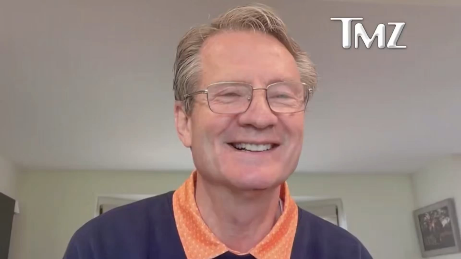 Congressman Tim Burchett says aliens are real & there's been human contact 👽