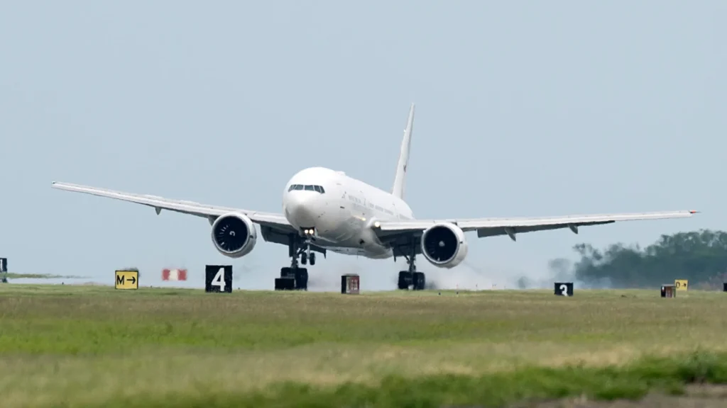NASA Receives New Modified Boeing 777 Flying Laboratory Before Schedule