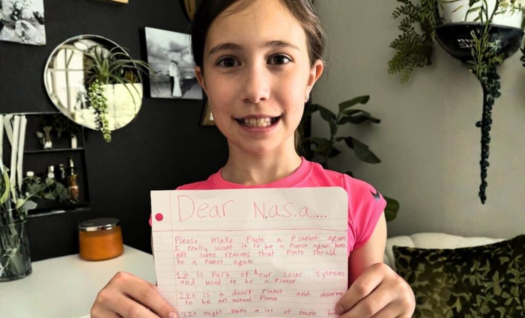 NASA chief gave a Tampa fourth grader four words about Pluto