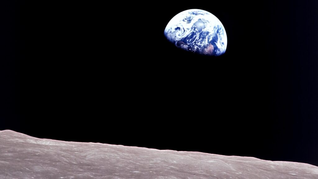 Artemis 2 moon astronauts will try to recreate Apollo 8’s historic ‘Earthrise’ photo Artemis 2 moon astronauts will try to recreate Apollo 8's historic 'Earthrise' photo