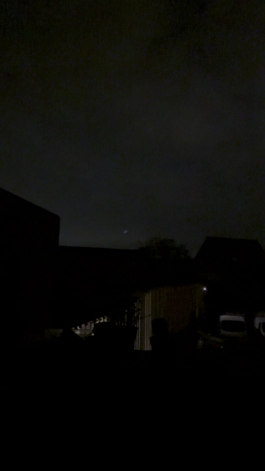 Seen Saturday 18th at 2:31am in the city of courcelles near charleroi in belgium idk what is it and it stopped at 30 degrees nord