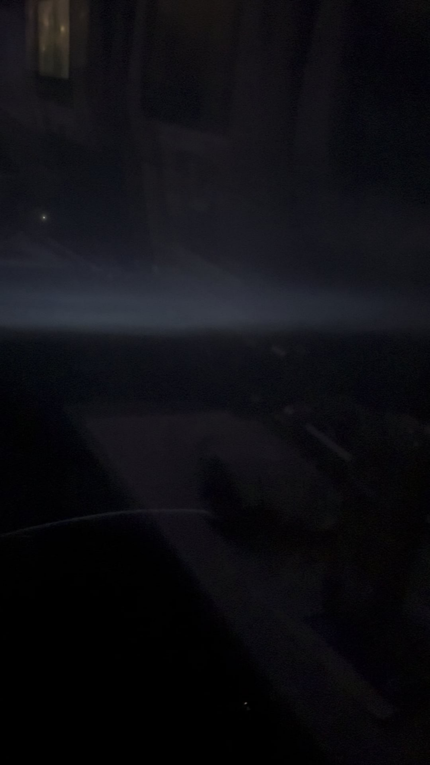 Saw flashing pink lights outside plane window while flying over Mississippi. (April 13, 2026 at 8:13pm)