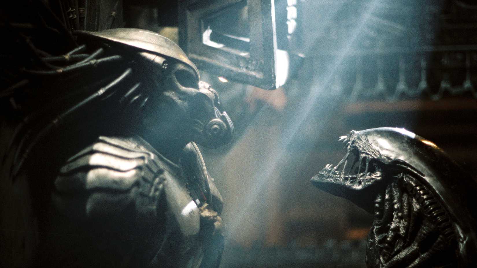The alien and the Predator face off in Alien vs Predator