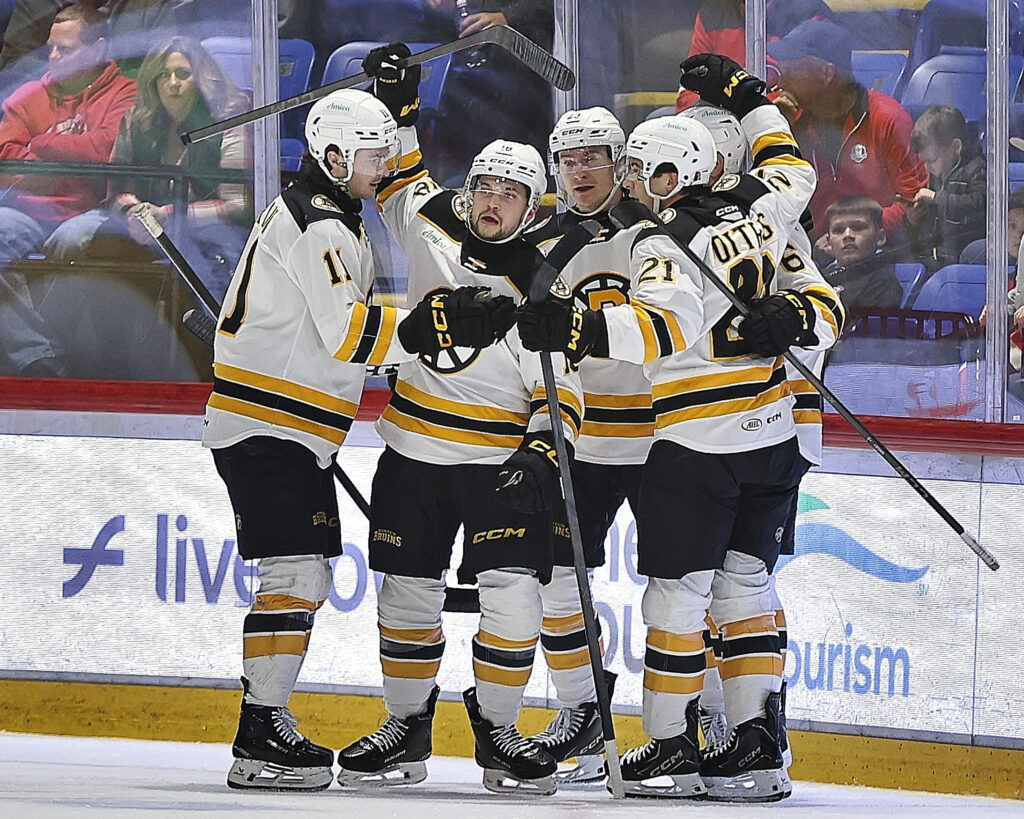 P-BRUINS EDGE COMETS IN SHOOTOUT
