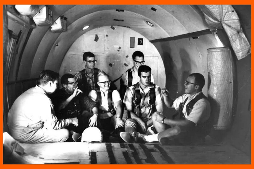 In 1958, NASA recruited 11 Deaf men to test how zero gravity affects humans In 1958, NASA recruited 11 Deaf men to test how zero gravity affects humans