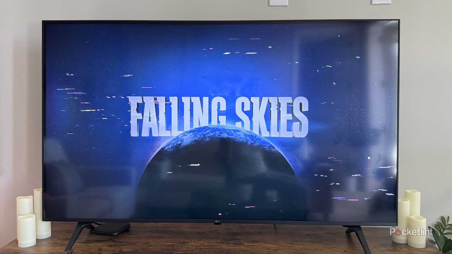 Falling Skies title card. 