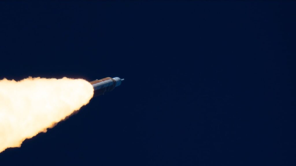 Artemis II captures an unforgettable photo of Earth