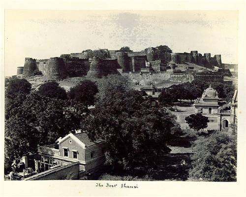 Everyone knows Jhansi because of Rani Lakshmi Bai. But here’s something not many people talk about.