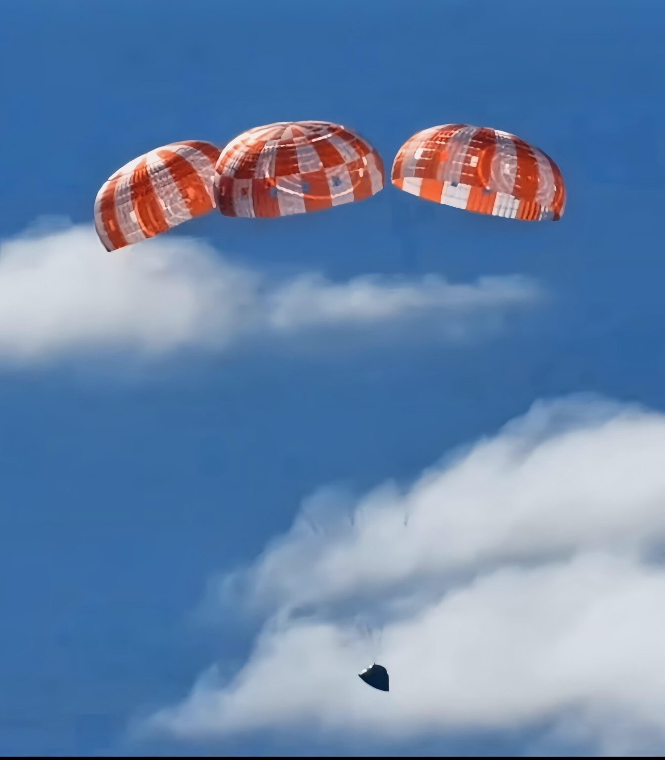 Artemis II Arriving Home