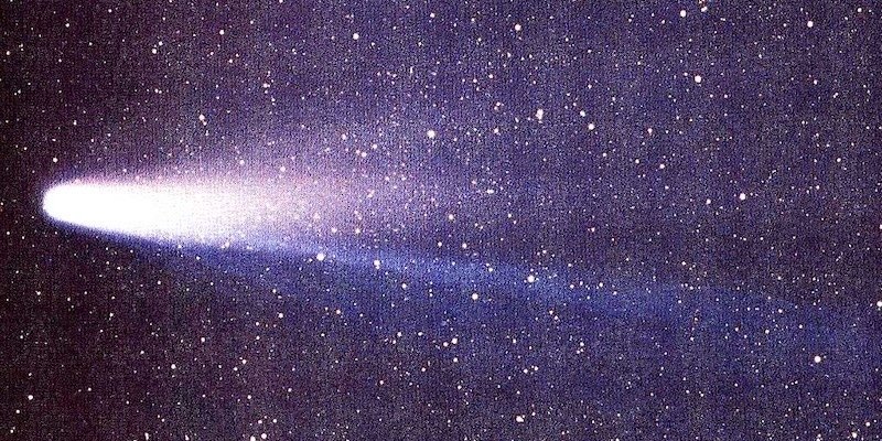 How Halley’s Comet and Celestial Visions Shaped Daisy Pearce’s New Novel ‹ CrimeReads