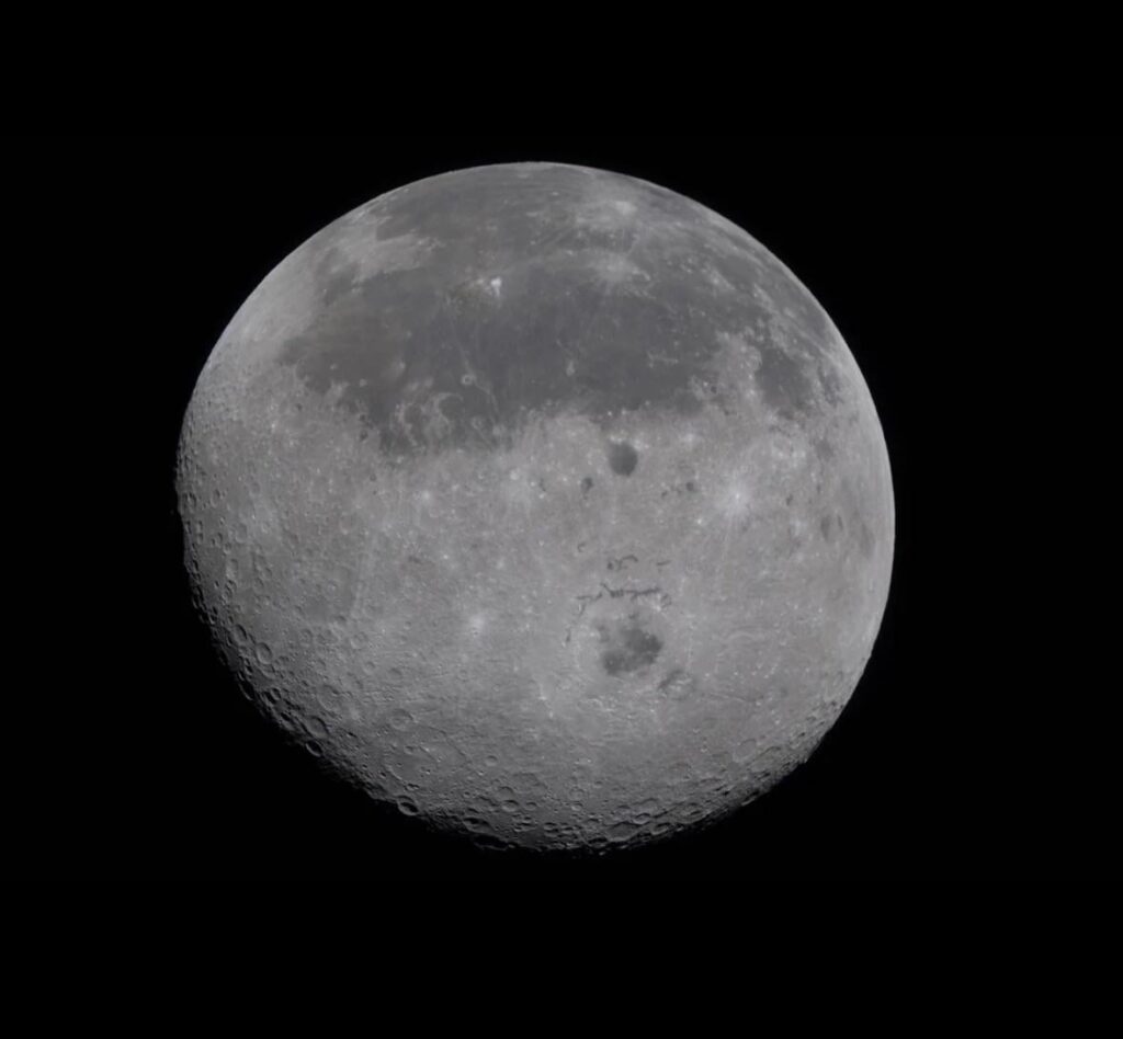 40 minute window - So does this include all the live feeds from the news channels and streaming platforms or is it just the talking to one another that is gone? BTW that last message from Mission Control really got me emotional