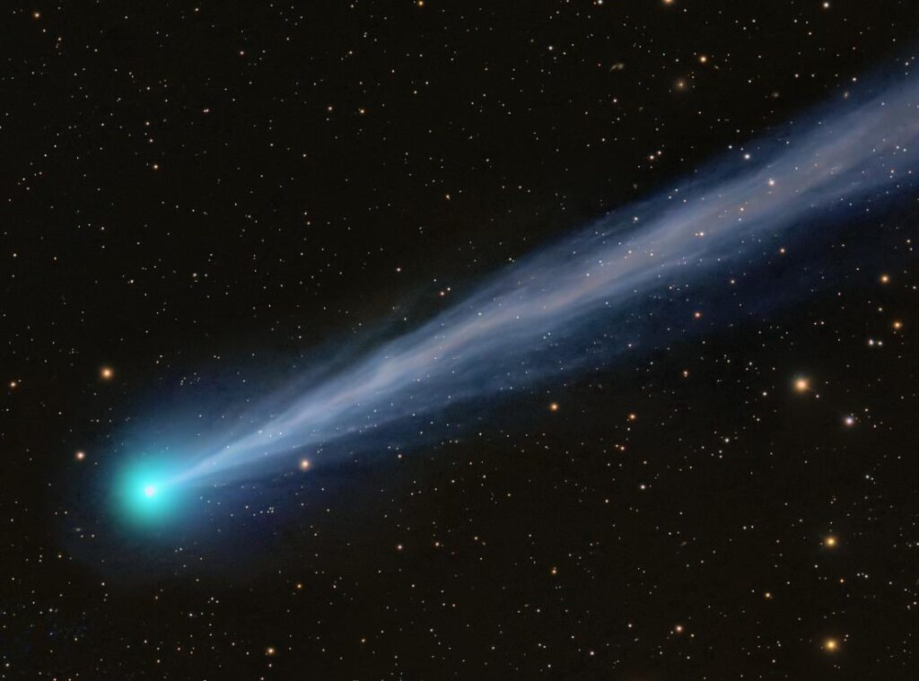 A NAKED-EYE COMET IS COMING: PANSTARRS (C/2025 R3) (currently 151 million km from Earth). By Dan Bartlett