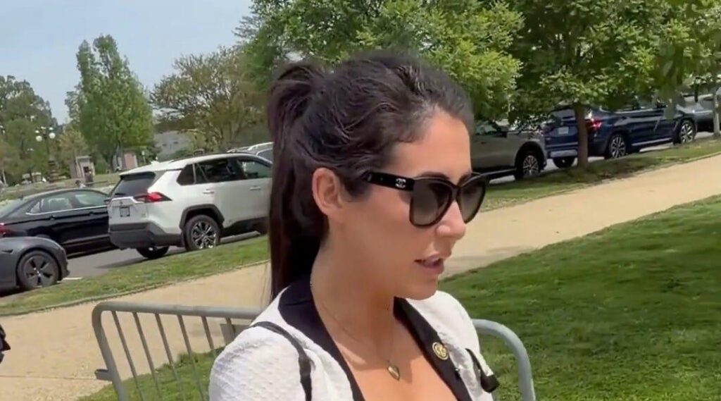 NEWS: Luna threatens Pentagon subpoena over UFO records; still hasn't called Hegseth's cell