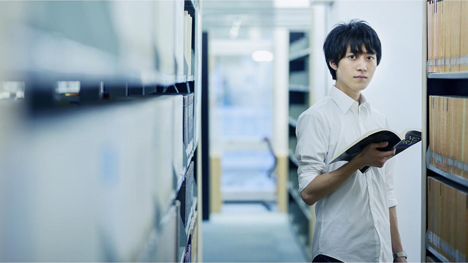 Tackling the unsolved mysteries of the universe. For me, that is the significance of “research.” | Current Student Interview | Faculty of Science and Technology / Graduate School of Science and Technology Tackling the unsolved mysteries of the universe. For me, that is the significance of "research." | Current Student Interview | Faculty of Science and Technology / Graduate School of Science and Technology