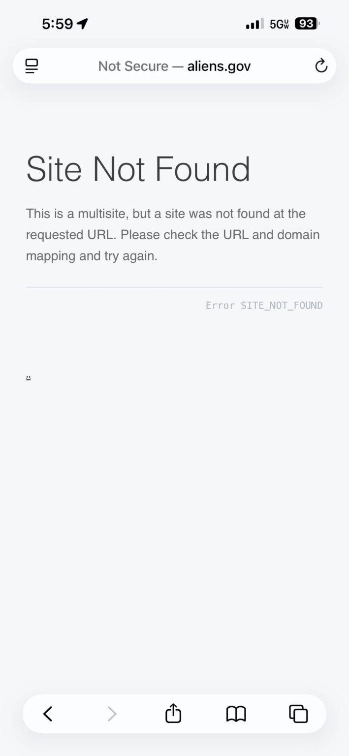 Has anyone else noticed the smiley face on aliens.gov