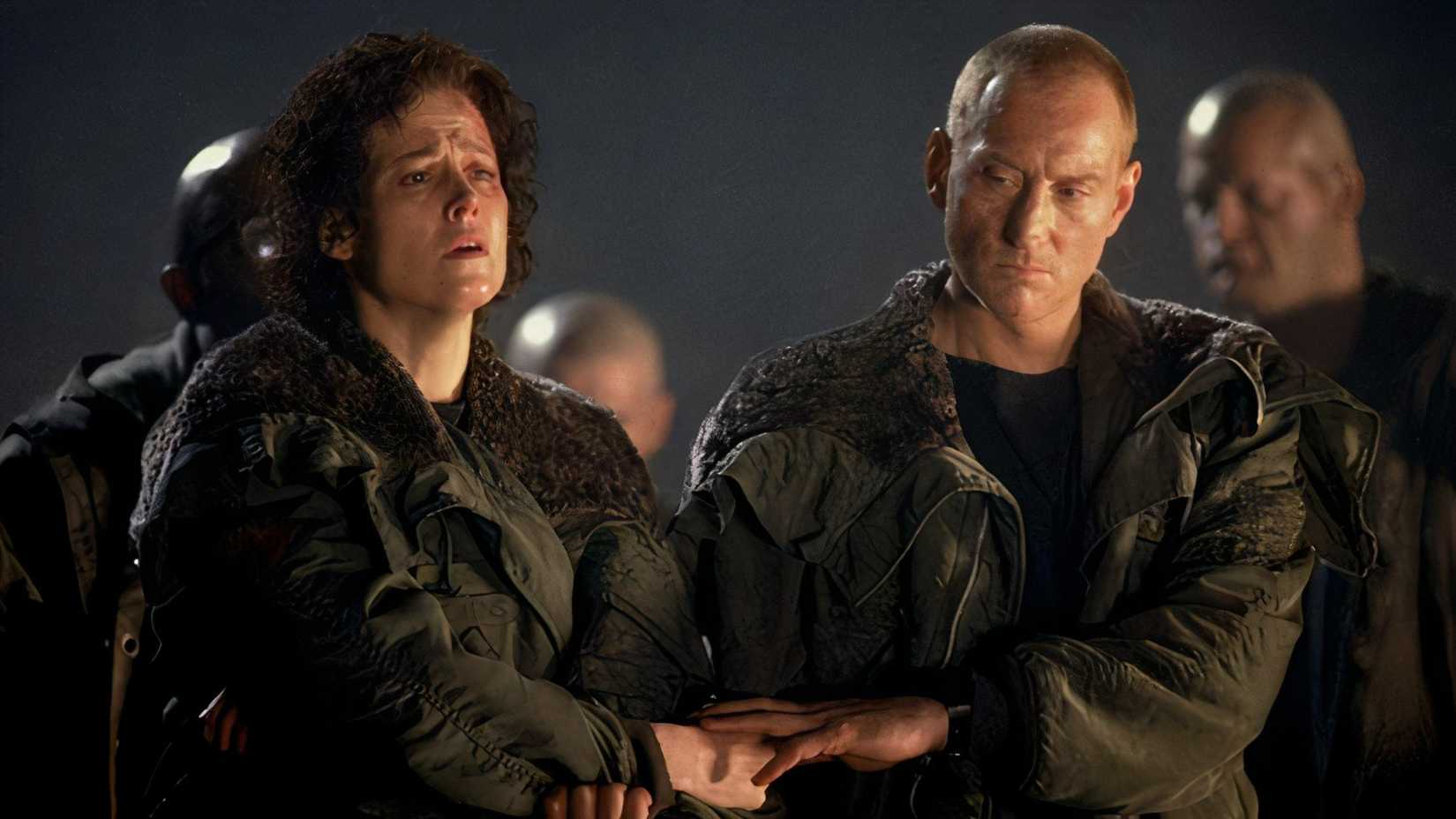 Sigourney Weaver and Charles Dance in David Fincher's 1992 film Alien 3