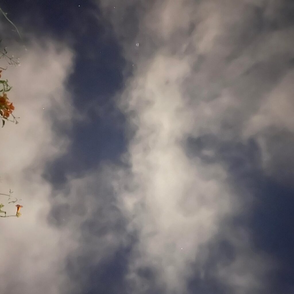 Night sky object, can this be a plane? Night sky object, can this be a plane?