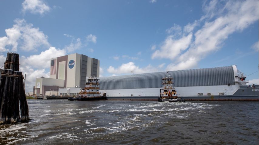 New Orleans-constructed main component of Artemis rocket arrives at Kennedy Space Center