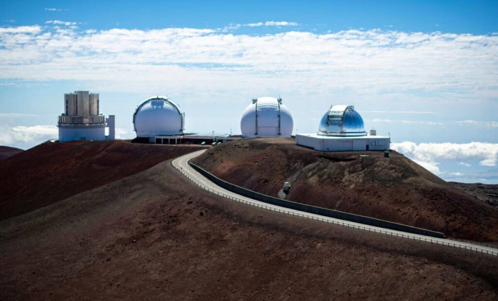 This Telescope Just Proved An Alien Comet Is Layered Like An Onion, And It Changes Everything