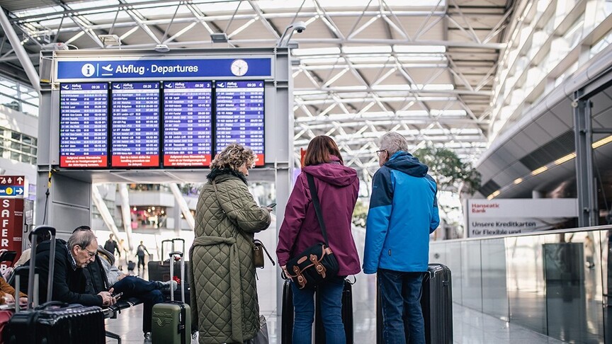 Lufthansa cabin crew to strike on Friday logo