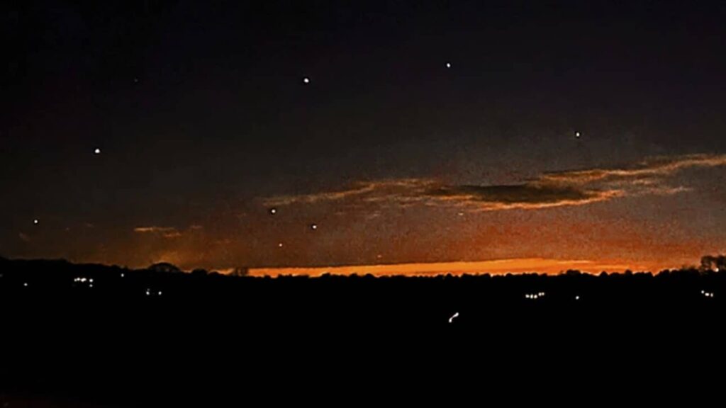 'You Wouldn’t Believe' What Pilots Saw: Trump Vows To Declassify Decades Of UFO Secrets