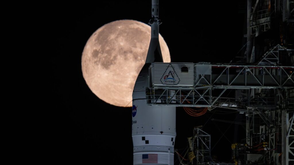 NASA is practicing moonwalks. When are we going back? : Short Wave : NPR