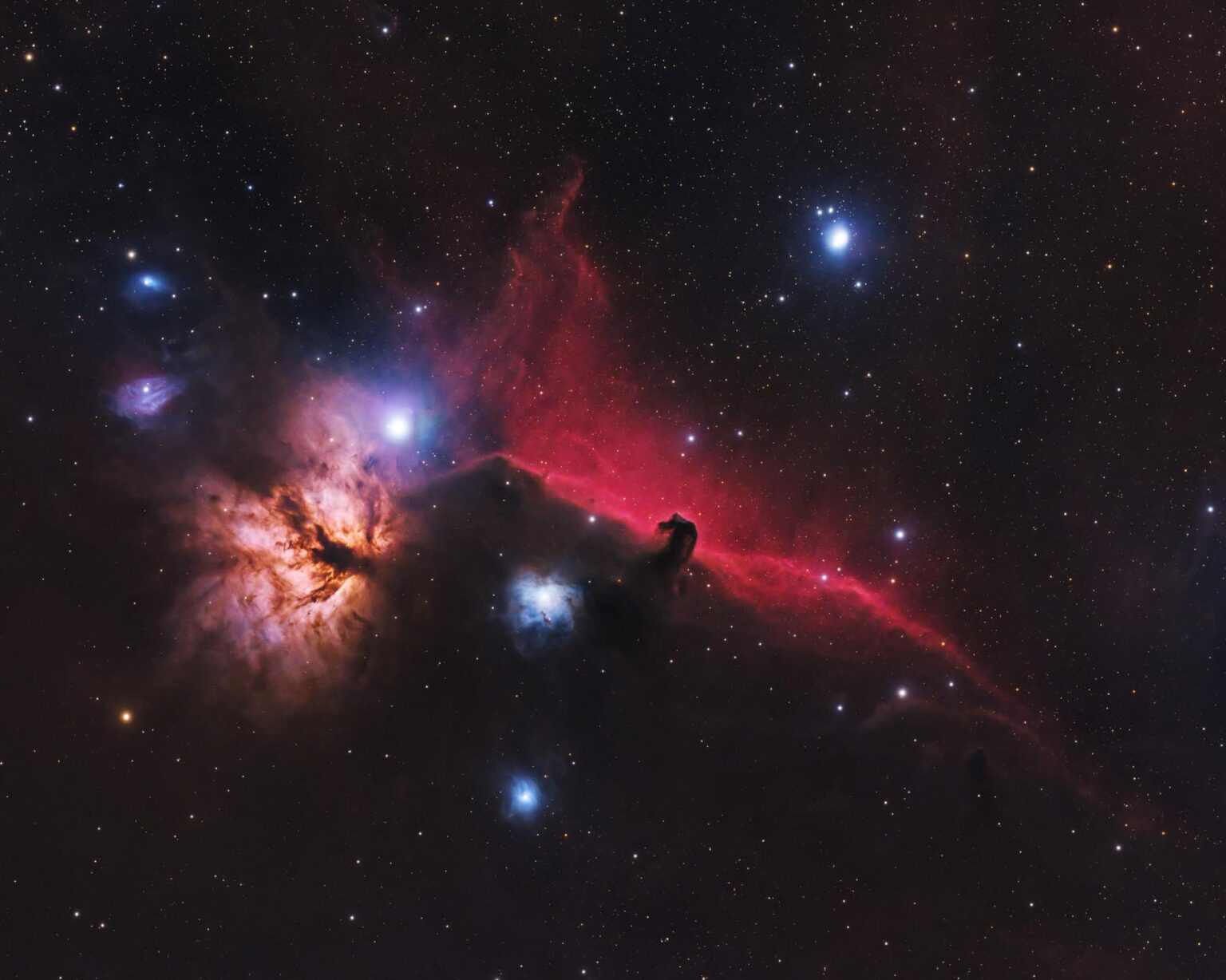 IC 434 The Horsehead Nebula and Flame