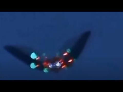 Clear video footage of a UFO, with a strange design and many lights, filmed in Florida.
