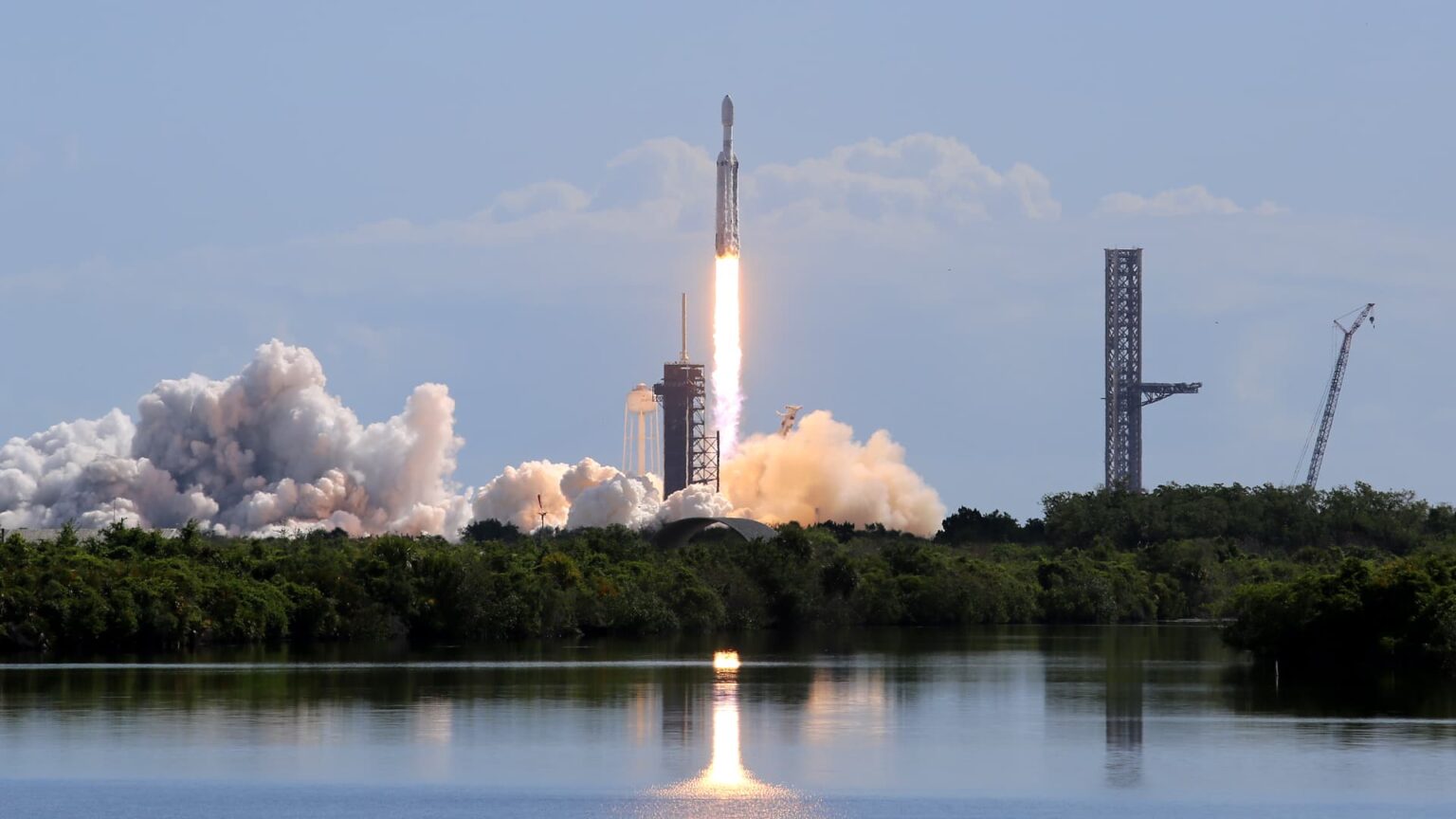 Analysts: Mega-IPOs could signal market top as SpaceX preps float Analysts: Mega-IPOs could signal market top as SpaceX preps float