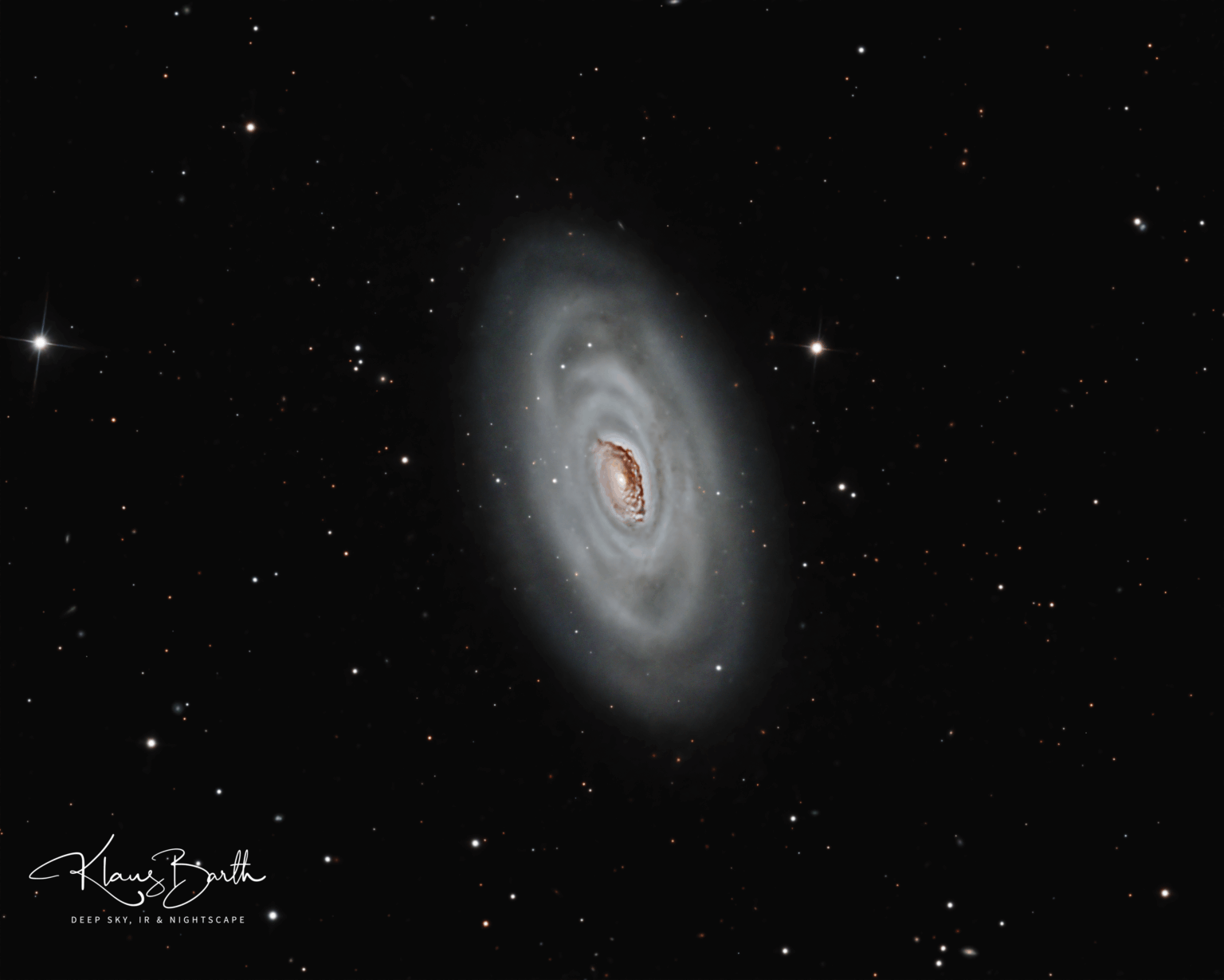 M64 – The Black Eye Galaxy (33h Multi-Telescope LRGBHa)