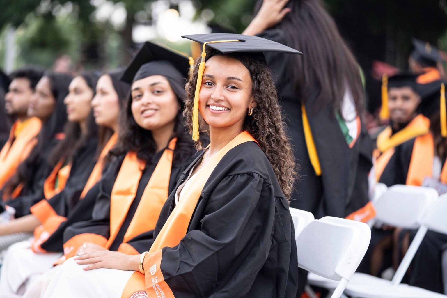 Comet Grads Get Set for Moments in Sun at Spring Commencement - News Center