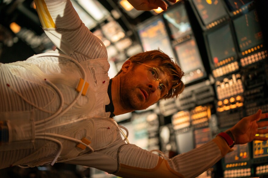 Gosling's character Ryland Grace had to adjust to functioning in a zero gravity environment aboard the spaceship.