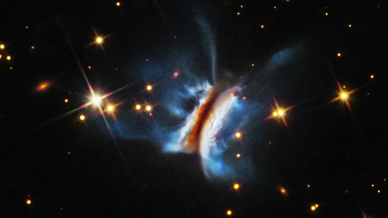 NASA’s Hubble reveals a giant chaotic planet nursery unlike anything seen before