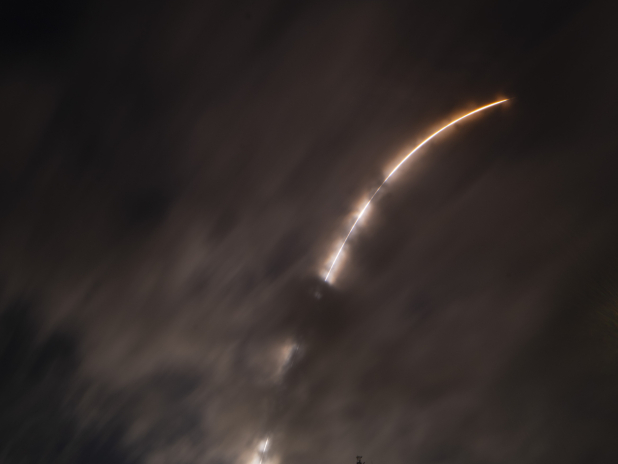 Sunny smiles as Sino-European space mission takes off Sunny smiles as Sino-European space mission takes off
