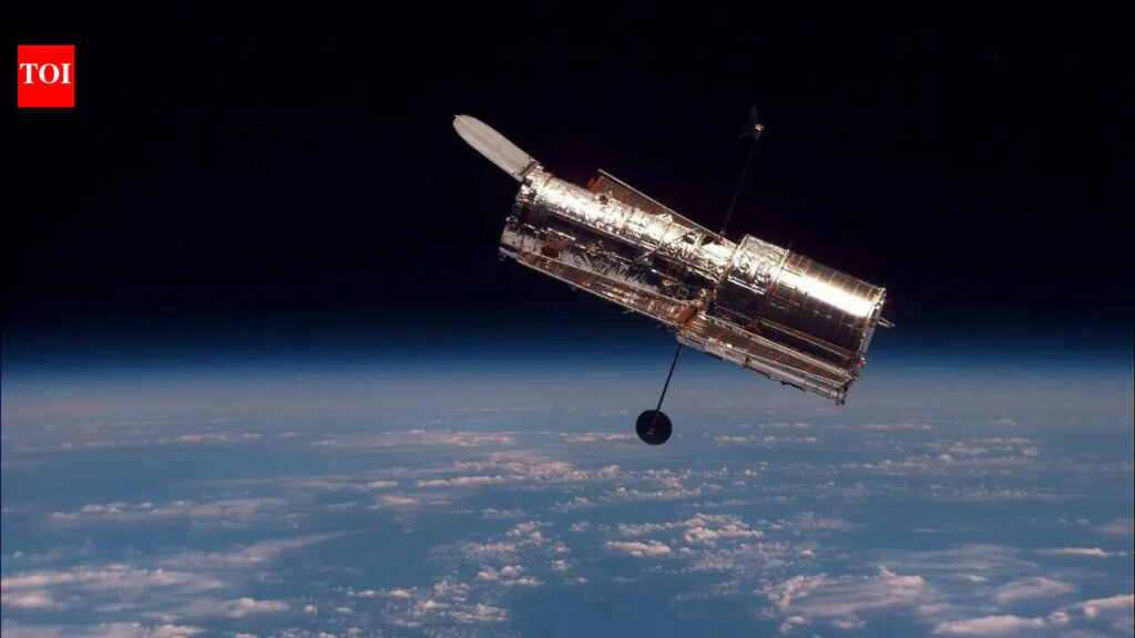Through Hubble’s eyes: A journey across the universe Through Hubble’s eyes: A journey across the universe