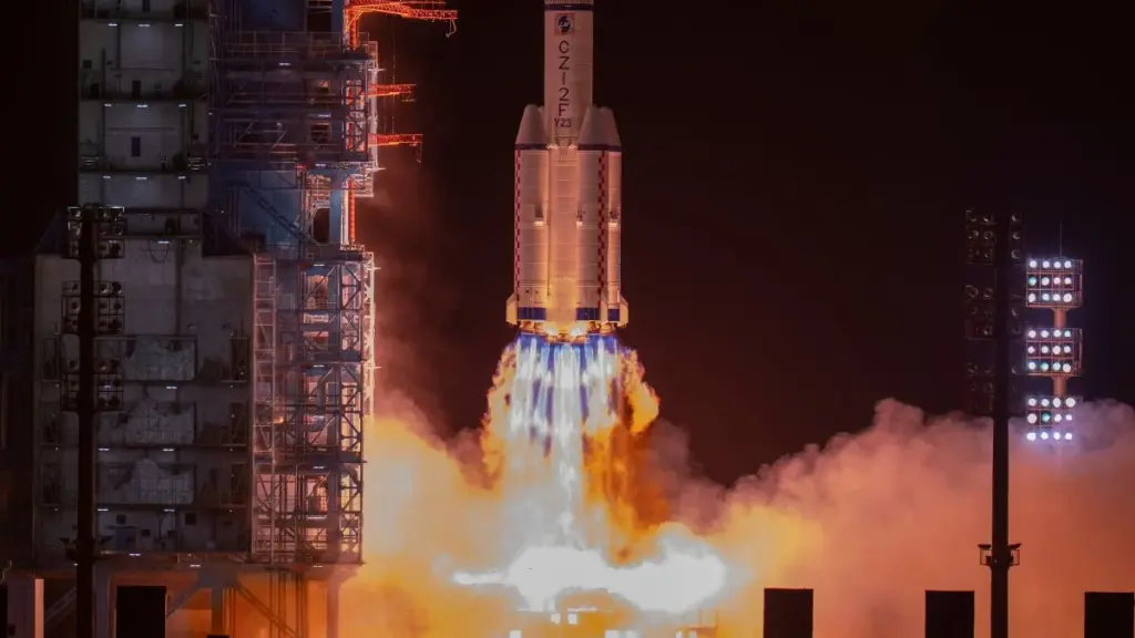 Space race heats up: China challenges Artemis Space race heats up: China challenges Artemis