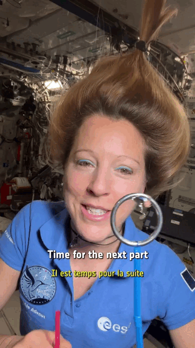 ''Did you know that light can bend each time it passes from one material to another? In microgravity, this effect can be recreated very simply by trapping a bubble of air inside a bubble of water... Isn’t science amazing?'' Astronaut, Sophie Adenot