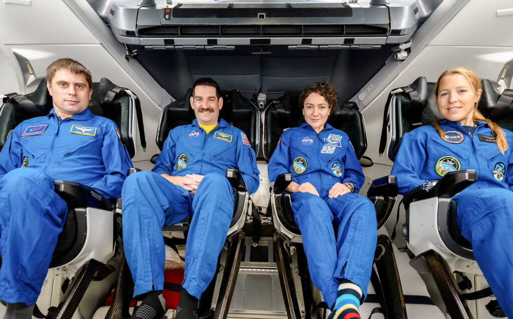 NASA retaining six-month ISS missions