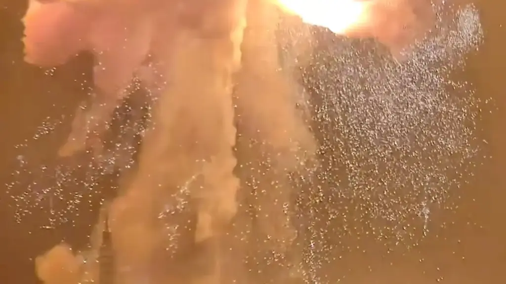 The Impact of Blue Origin’s Rocket Explosion on NASA’s Lunar Goals The Impact of Blue Origin's Rocket Explosion on NASA's Lunar Goals