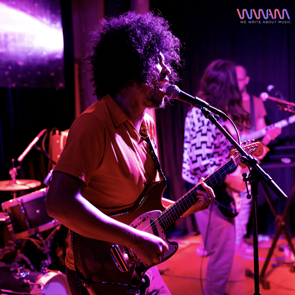 Boogarins Light Up the Night at Washington DC's Comet Ping Pong
