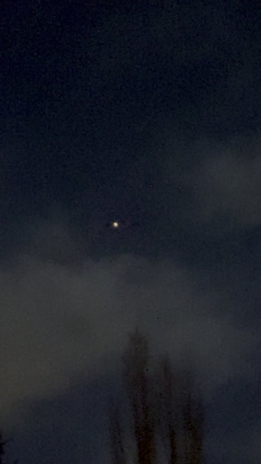 Just saw my first UFO?