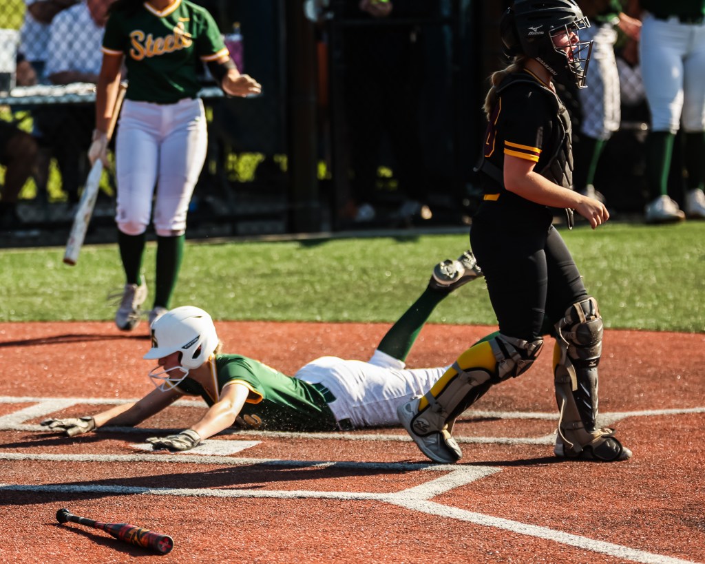 Amherst vs. Walsh Jesuit softball: Warriors end Comets’ postseason run in Division II Region 6 final – Morning Journal Amherst vs. Walsh Jesuit softball: Warriors end Comets’ postseason run in Division II Region 6 final – Morning Journal