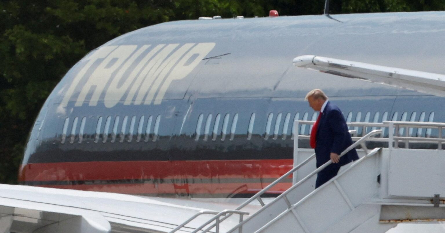 This is a reminder that presidents have no power to declassify UFO files, all the promises mean nothing until the UAP Disclosure Act is passed in Congress
