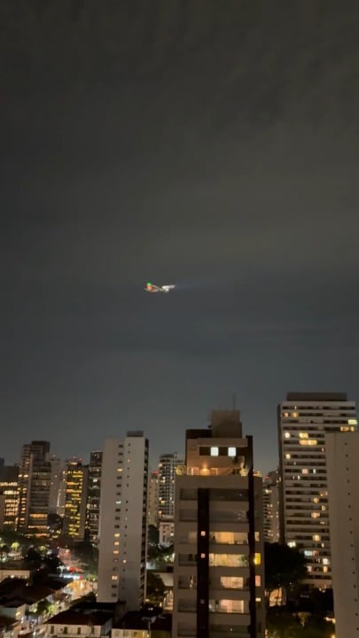 UFO sighting posted in São Paulo Brazil sub just now.