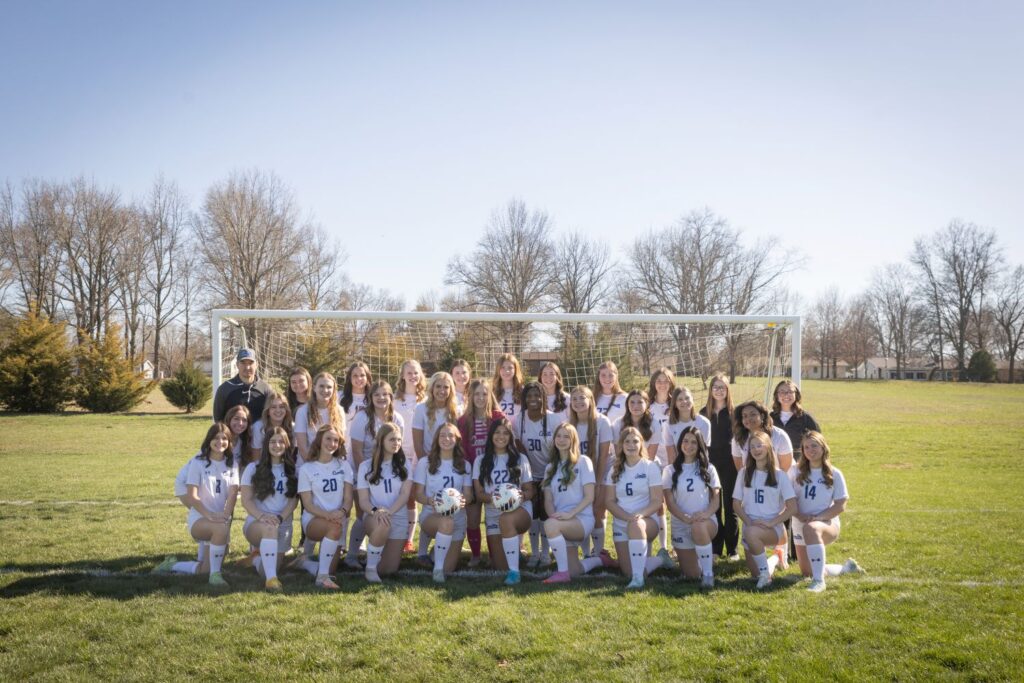Soccer Lady Comets To Play In Carlinville Regional