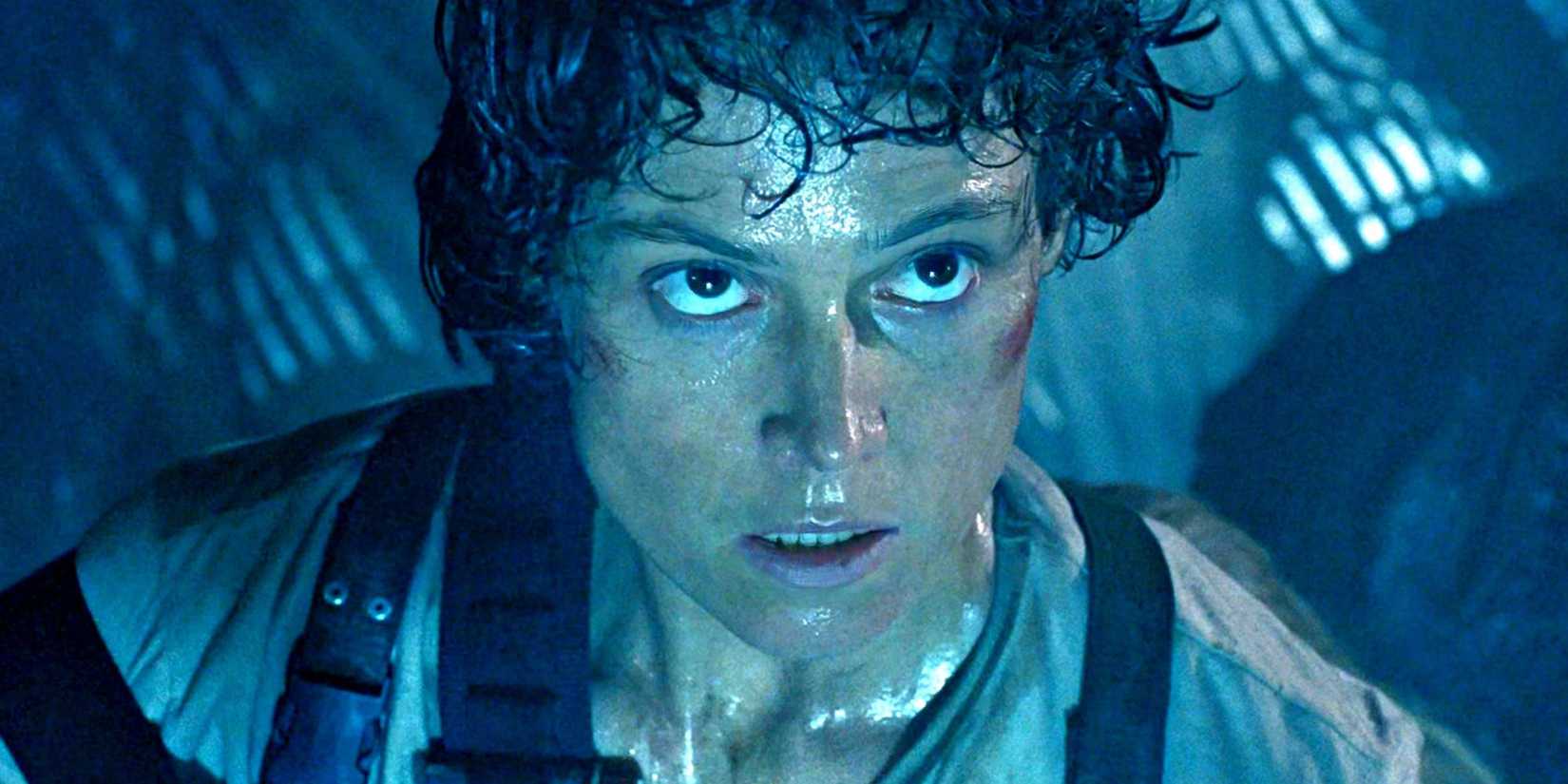 Sigourney Weaver as Ellen Ripley looking intently ahead in Aliens.