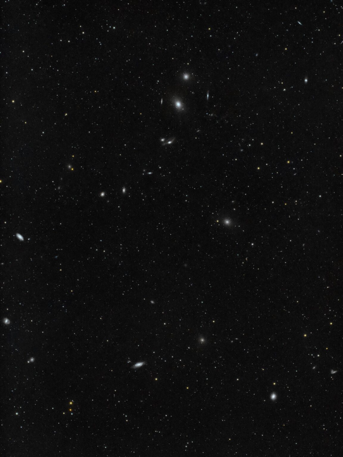 M87 in Virgo Cluster M87 in Virgo Cluster