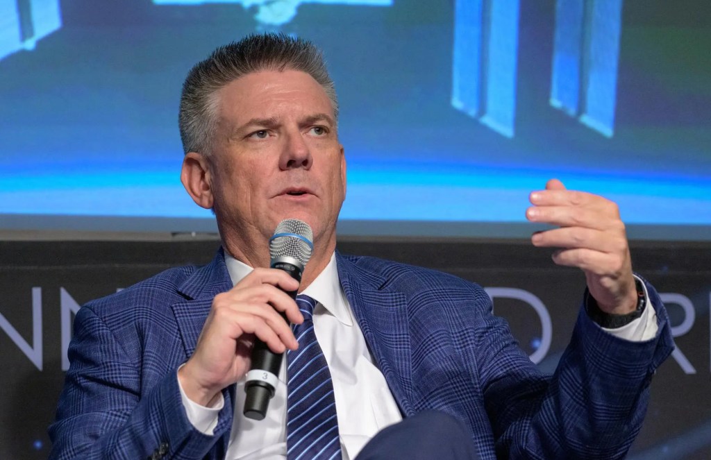 NASA reorganization shuffle combines programs, lands KSC new director – Orlando Sentinel NASA reorganization shuffle combines programs, lands KSC new director – Orlando Sentinel