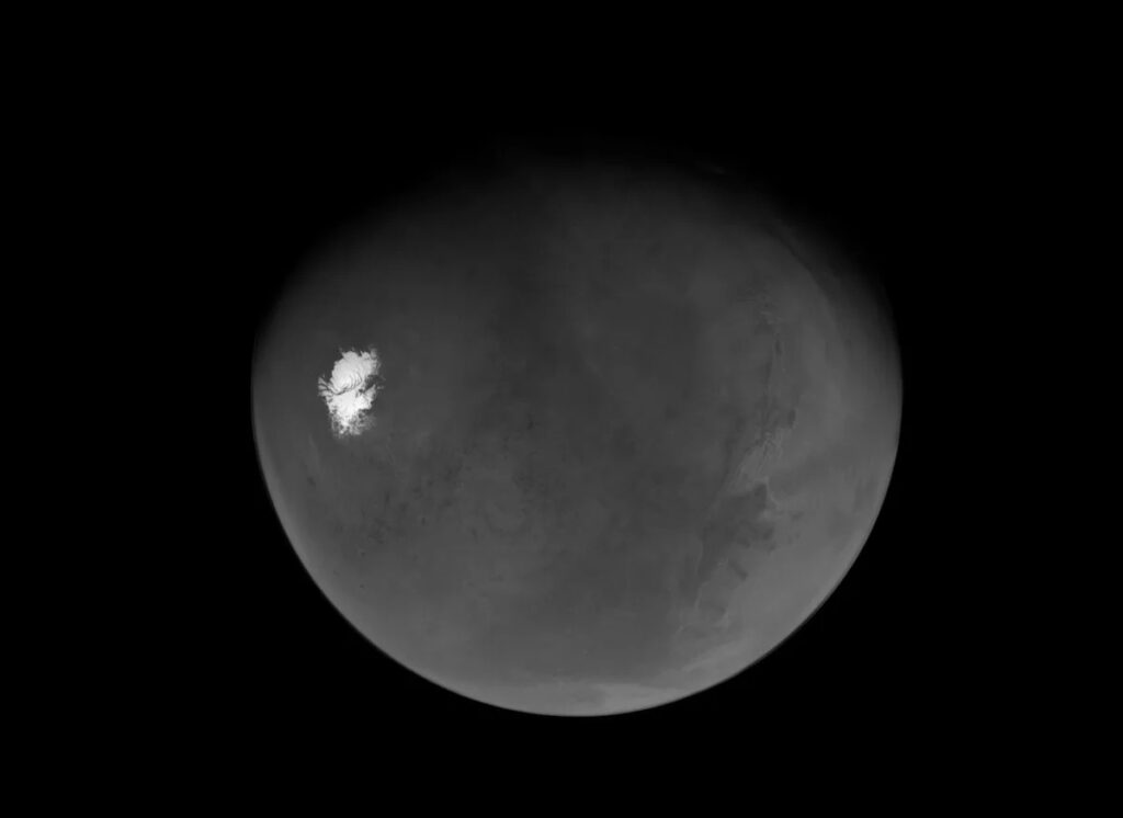 What’s that on Mars? Passing NASA spacecraft snaps unsolved mystery. What's that on Mars? Passing NASA spacecraft snaps unsolved mystery.
